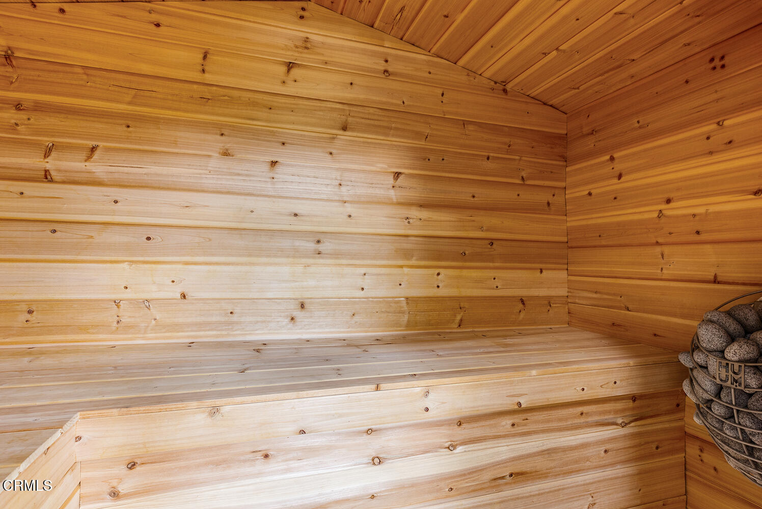 4155 Aralia Road Altadena, CA 91001 - Photo 35 of 40 a view of a small space