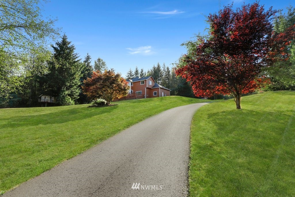 10606 Wagner Road Snohomish, WA 98290 - Photo 33 of 40 a view of a park with large trees