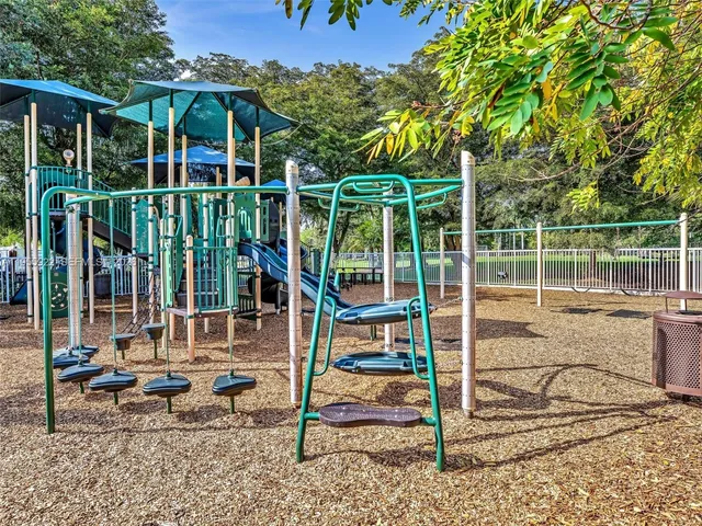 $1,300,000 | 534 Stonemont Drive, Weston, FL 33326