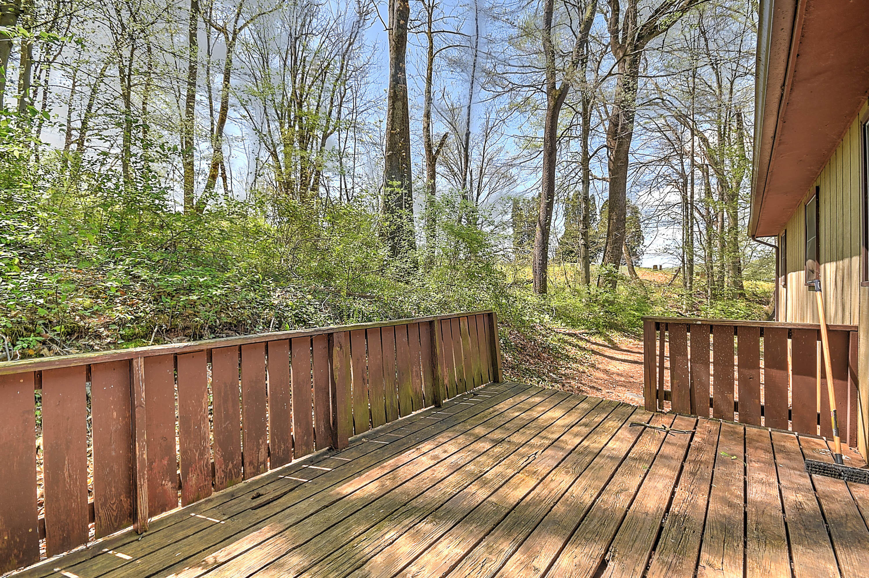 116 Briscoe Circle Bristol, TN 37620 - Photo 39 of 48 Briscoe_-6