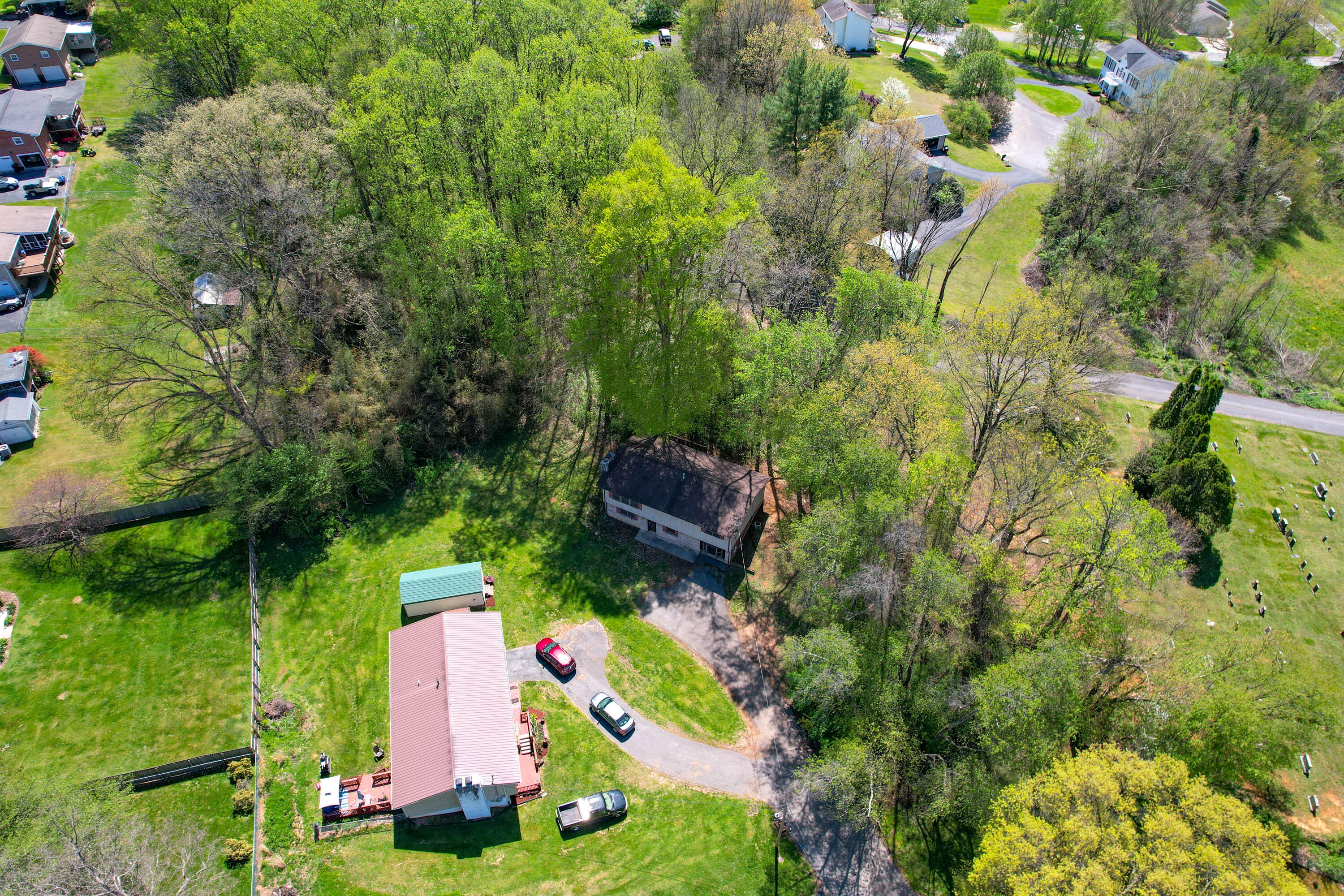 116 Briscoe Circle Bristol, TN 37620 - Photo 45 of 48 Briscoe Drone_-3