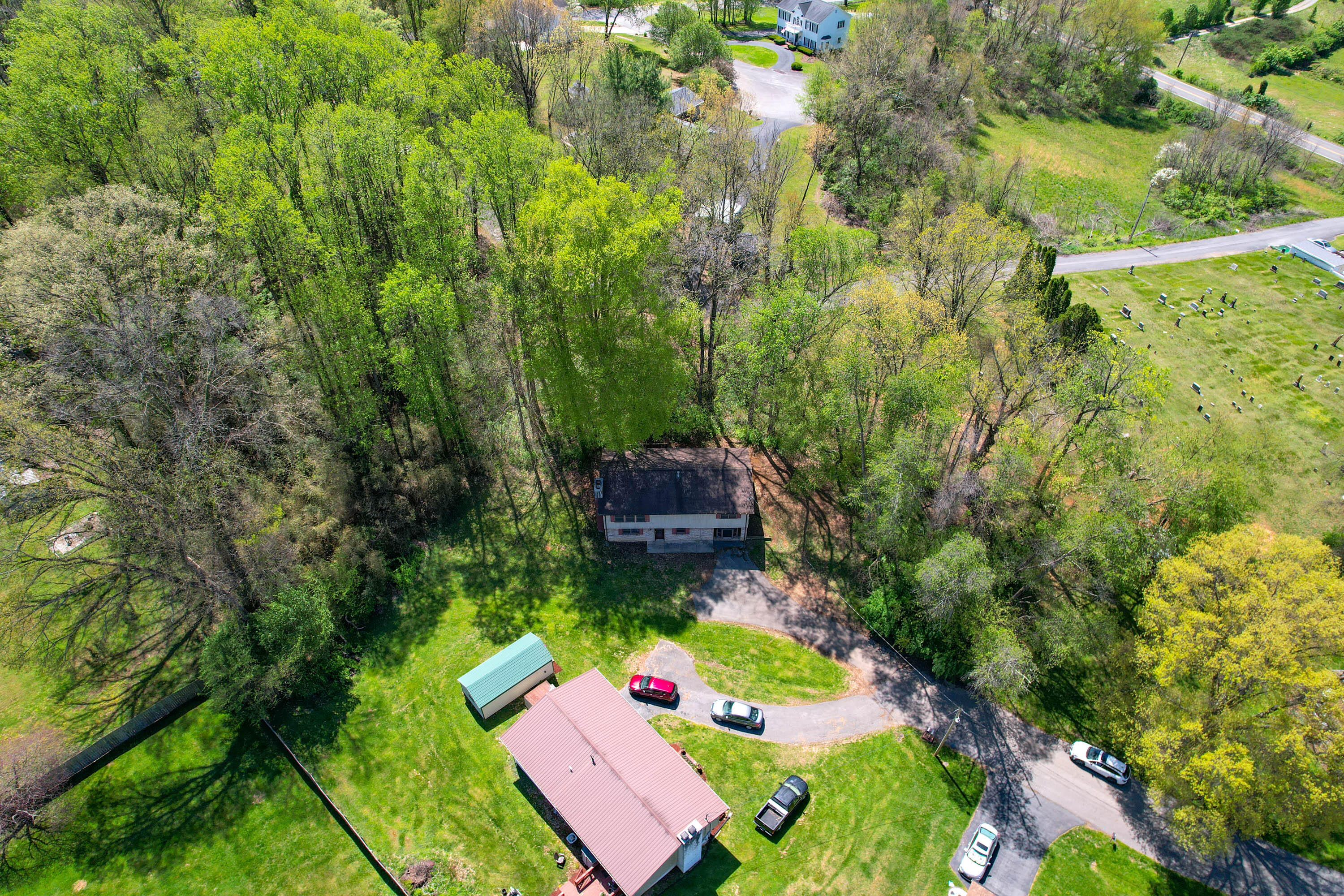 116 Briscoe Circle Bristol, TN 37620 - Photo 46 of 48 Briscoe Drone_-4