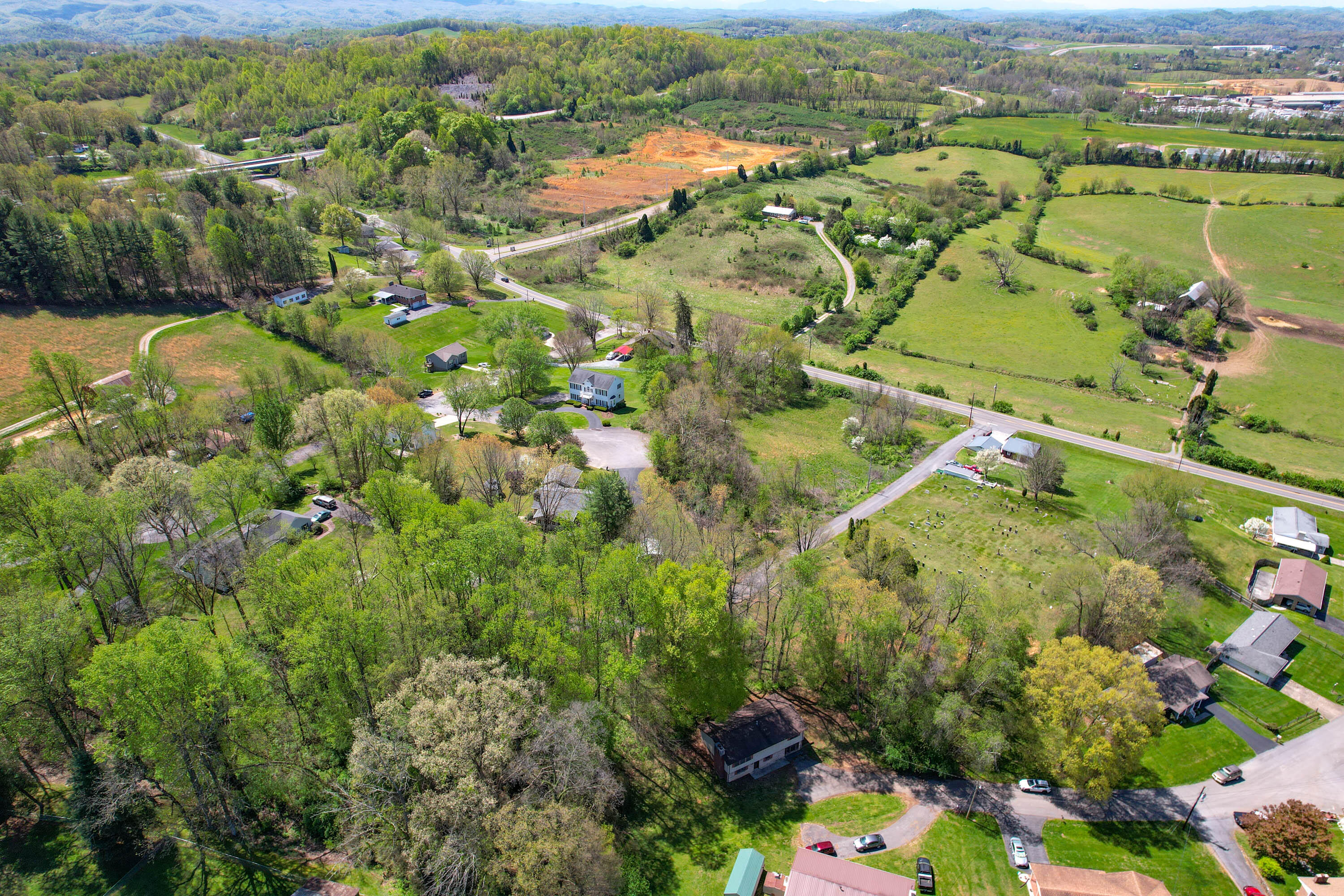 116 Briscoe Circle Bristol, TN 37620 - Photo 48 of 48 Briscoe Drone_-6