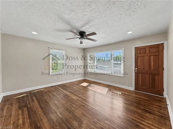$1,225 | 1620 Johnson Street, High Point, NC 27262