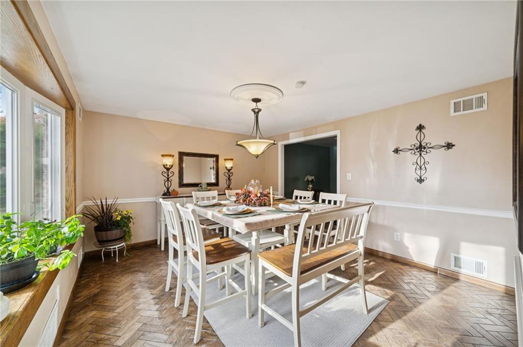 603 Forbes Trail Road Greensburg, PA 15601 - Photo 4 of 38