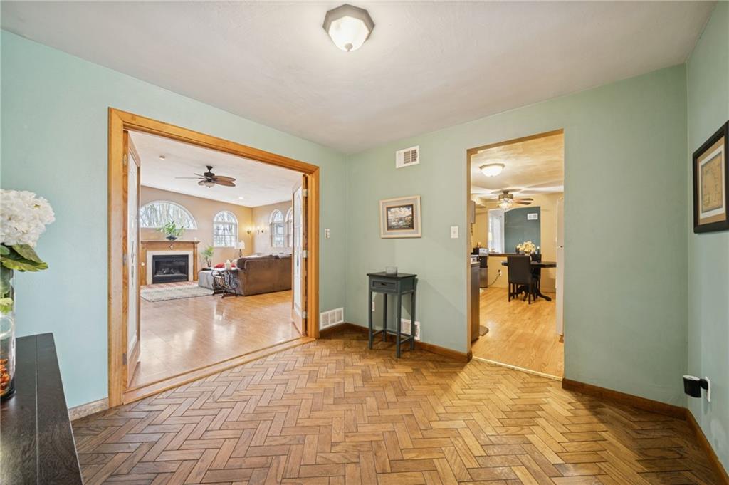 603 Forbes Trail Road Greensburg, PA 15601 - Photo 7 of 38