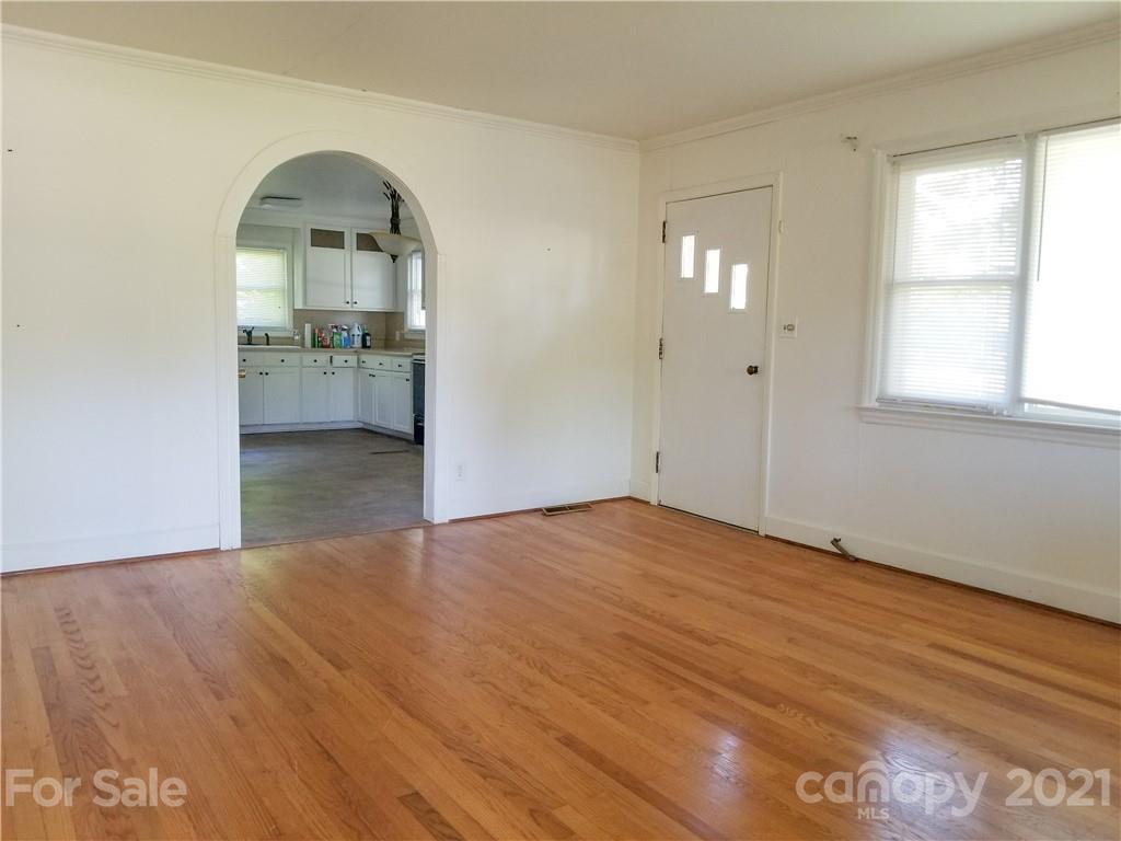 9811 Washam Potts Road Cornelius, NC 28031 - Photo 14 of 36 Gallery Image 14