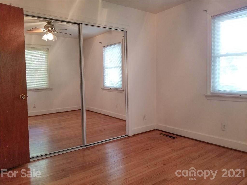 9811 Washam Potts Road Cornelius, NC 28031 - Photo 23 of 36 Gallery Image 23