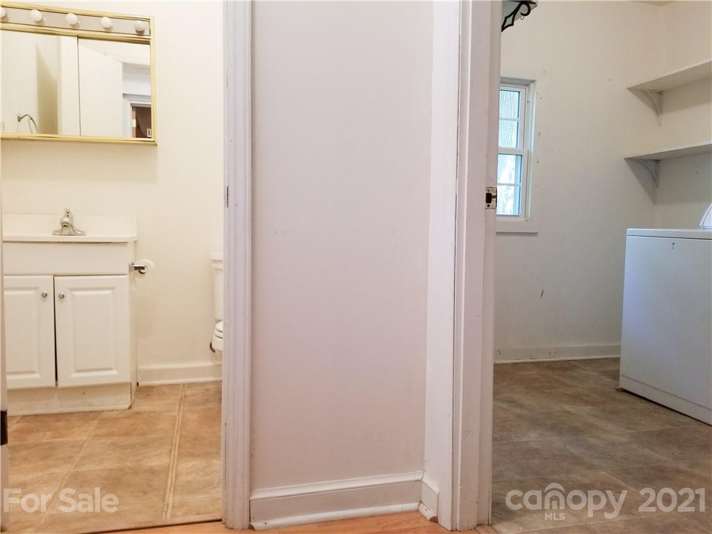 9811 Washam Potts Road Cornelius, NC 28031 - Photo 27 of 36 Gallery Image 27