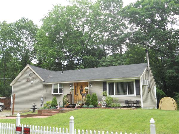 26 Wallingford Road Auburn, MA 01607 - Photo 1 of 21 Gallery Image 1