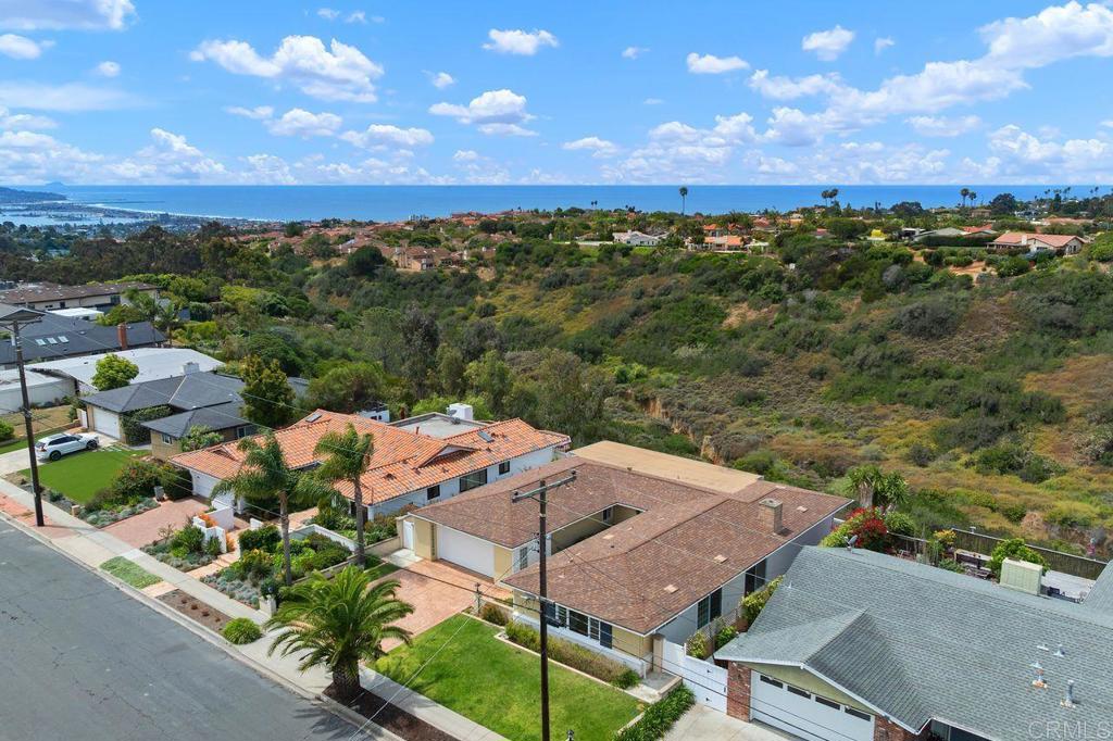 5942 Sagebrush Road La Jolla, CA 92037 - Photo 24 of 25