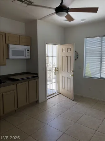 $2,200 | 3034 Seaford Peak Drive, Henderson, NV 89052