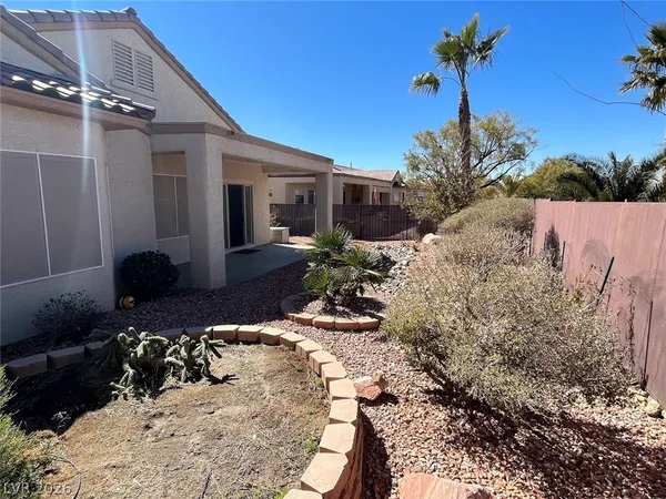 $2,200 | 3034 Seaford Peak Drive, Henderson, NV 89052