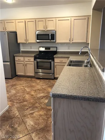 $2,200 | 3034 Seaford Peak Drive, Henderson, NV 89052