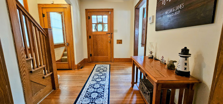 1813 Dial Court Springfield, IL 62704 - Photo 6 of 24 Gallery Image 6