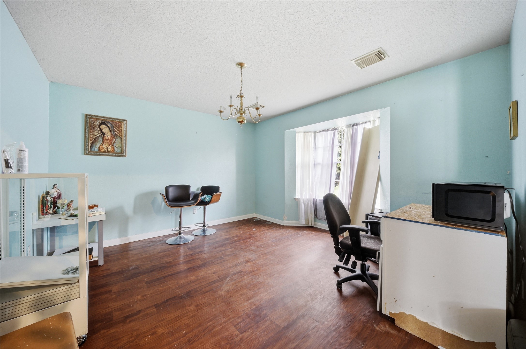 4606 Terrell Street Houston, TX 77093 - Photo 7 of 41 Dining Room/Office