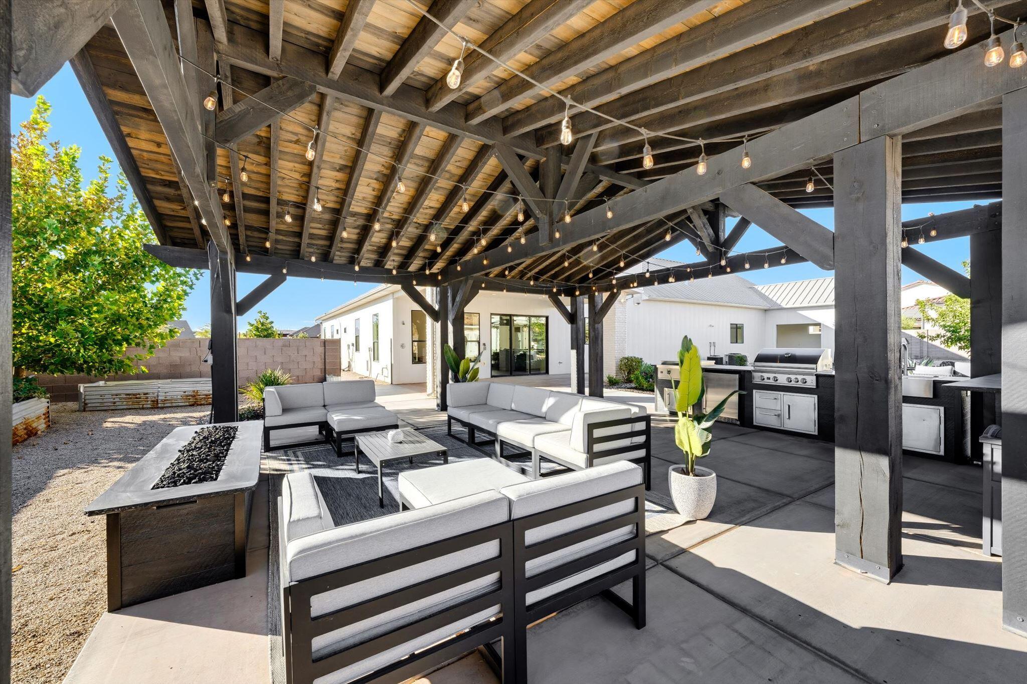 4103 South Little Valley Road St. George, UT 84790 - Photo 70 of 105 outdoor sitting area/kitchen