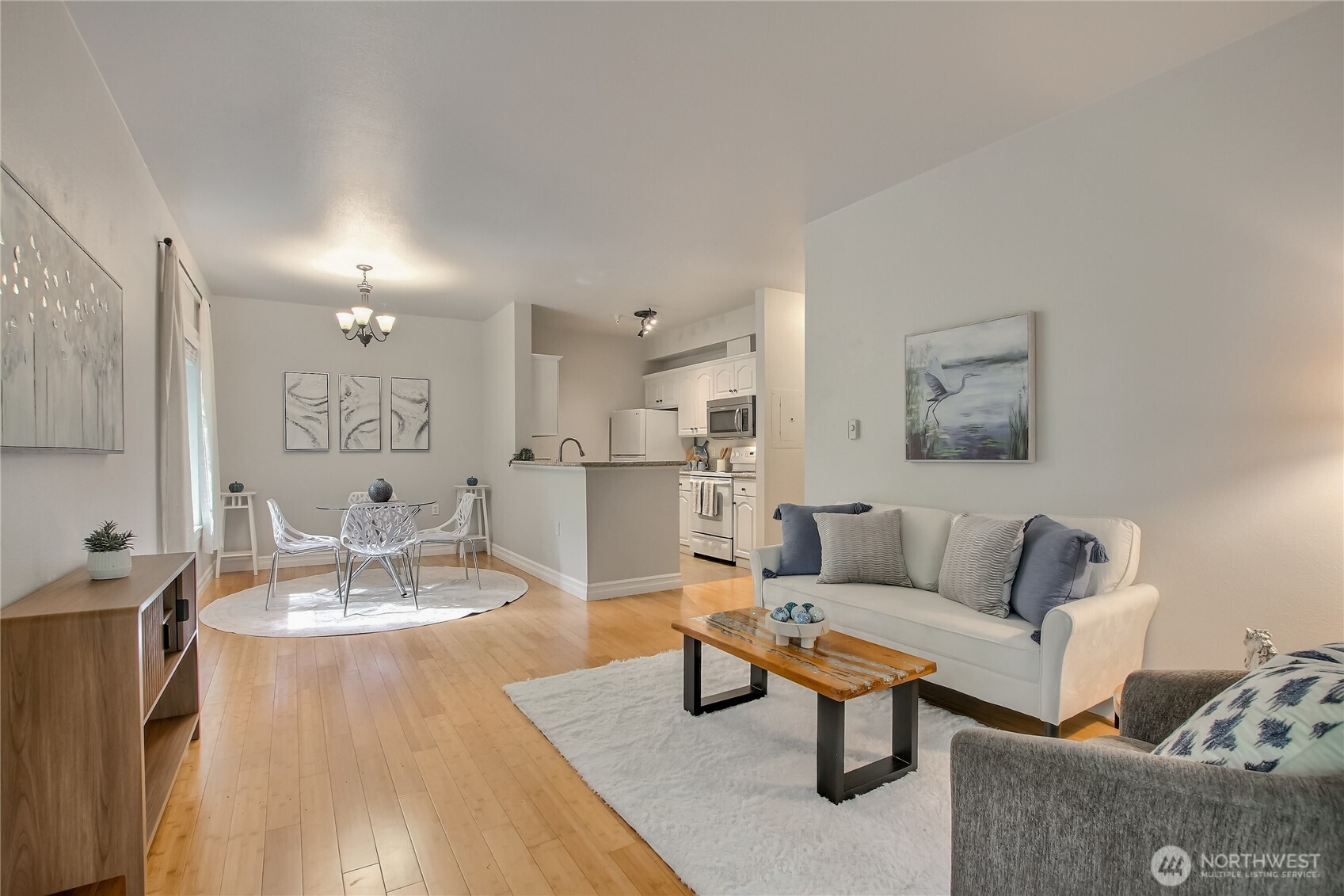 801 North Rainier Avenue, Unit B309 Renton, WA 98057 - Photo 6 of 25 Gallery Image 6