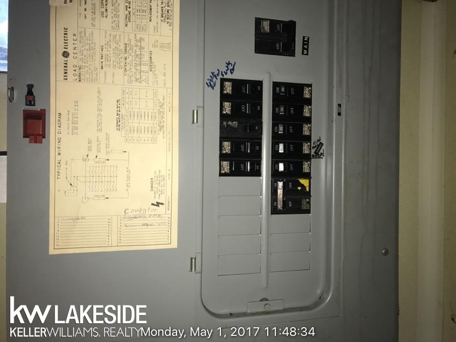 19380 Martin Road Roseville, MI 48066 - Photo 8 of 12