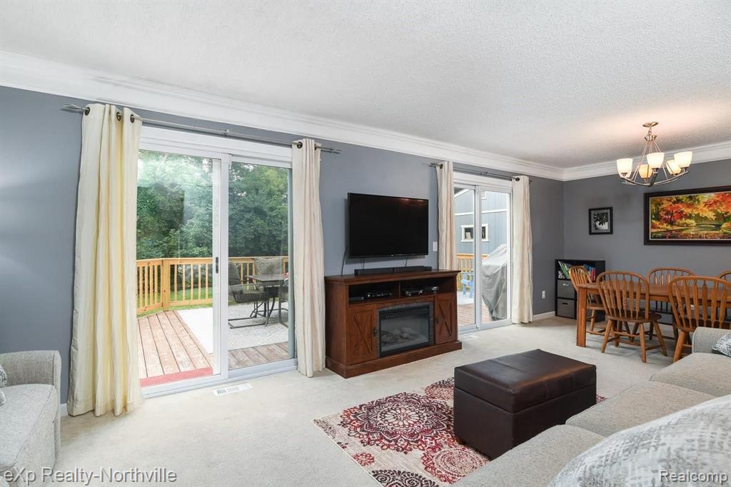 796 Bolinger Street Rochester Hills, MI 48307 - Photo 18 of 33