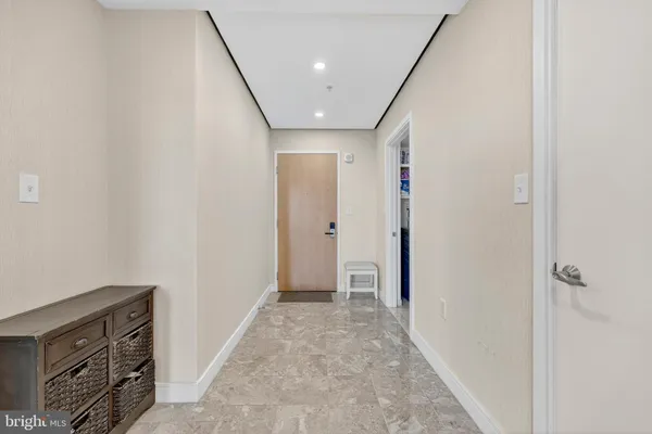 $9,995 | 6820 Wisconsin Avenue, Unit 4006, Bethesda, MD 20815