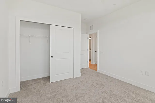 $3,250 | 19874 Yellow Daisy Terrace, Ashburn, VA 20147