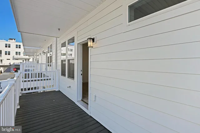 $3,250 | 19874 Yellow Daisy Terrace, Ashburn, VA 20147