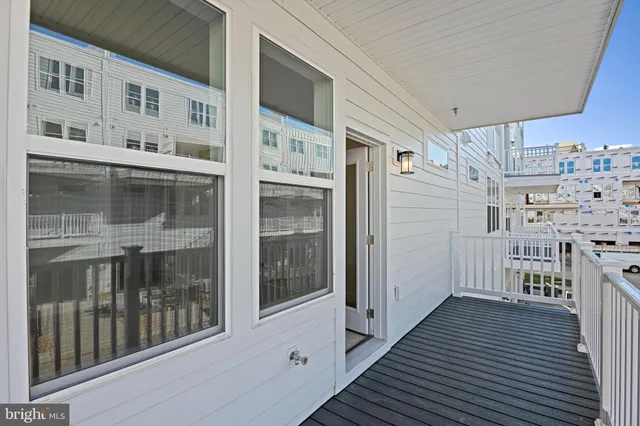 $3,250 | 19874 Yellow Daisy Terrace, Ashburn, VA 20147