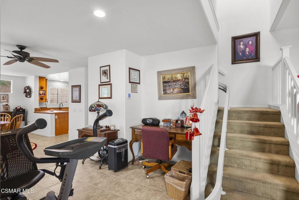 2046 Freesia Avenue Simi Valley, CA 93063 - Photo 19 of 37 a view of a room with gym equipment