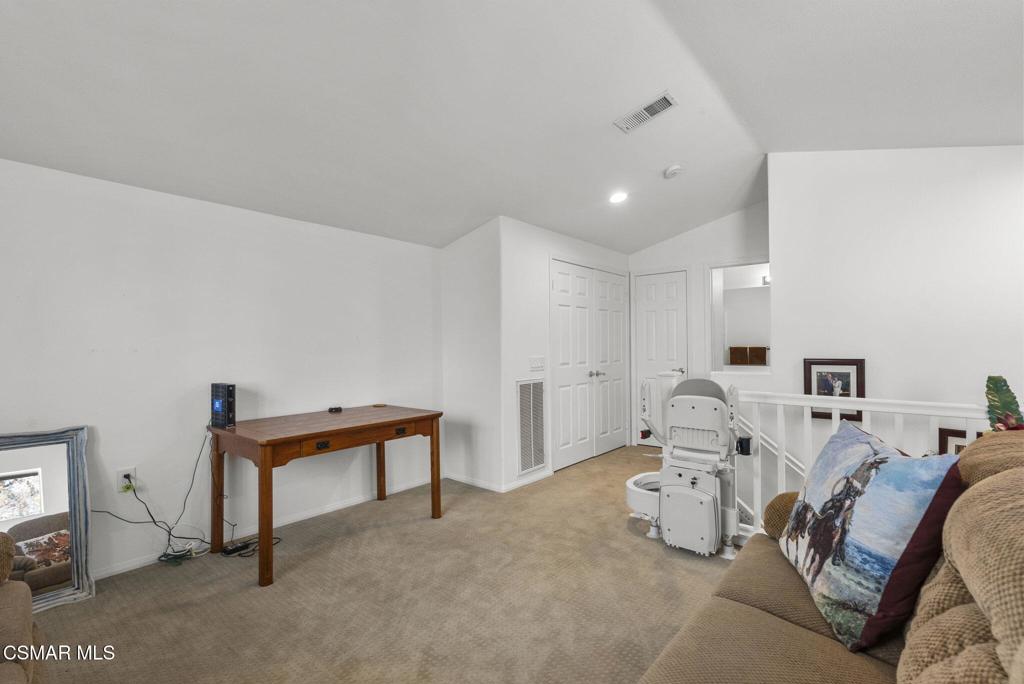 2046 Freesia Avenue Simi Valley, CA 93063 - Photo 27 of 37 a living room with furniture