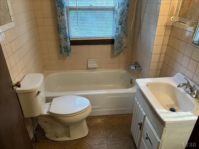 $89,000 | 207 Winston Ridge Road, Lynchburg, VA 24501