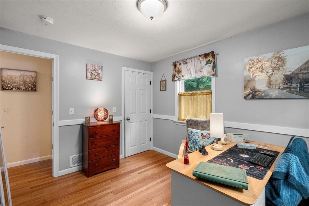 10 Hawthorne Road Kingston, MA 02364 - Photo 20 of 37 Gallery Image 20