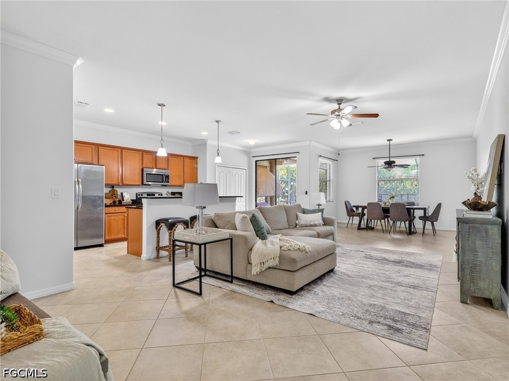 2740 Via Piazza Loop Fort Myers, FL 33905 - Photo 19 of 46