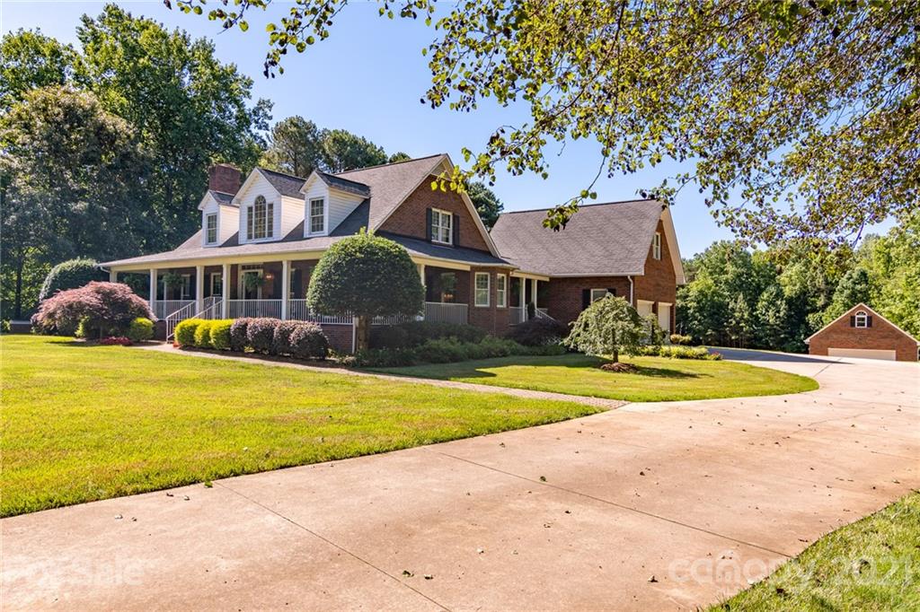 8094 Webbs Road Denver, NC 28037 - Photo 1 of 48 Gallery Image 1