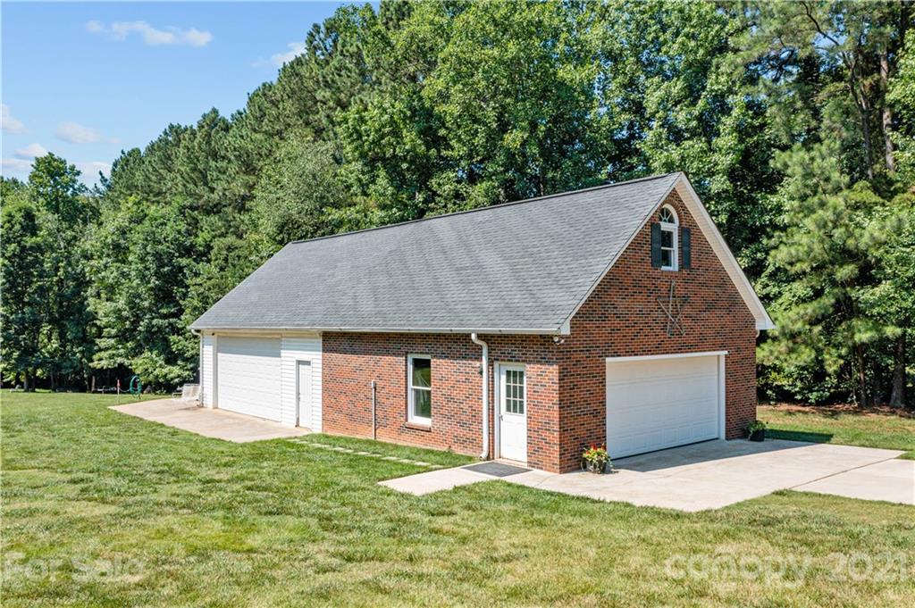 8094 Webbs Road Denver, NC 28037 - Photo 42 of 48 Gallery Image 42