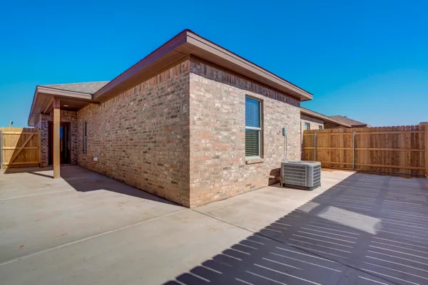 $212,900 | 7011 40th Street, Lubbock, TX 79407