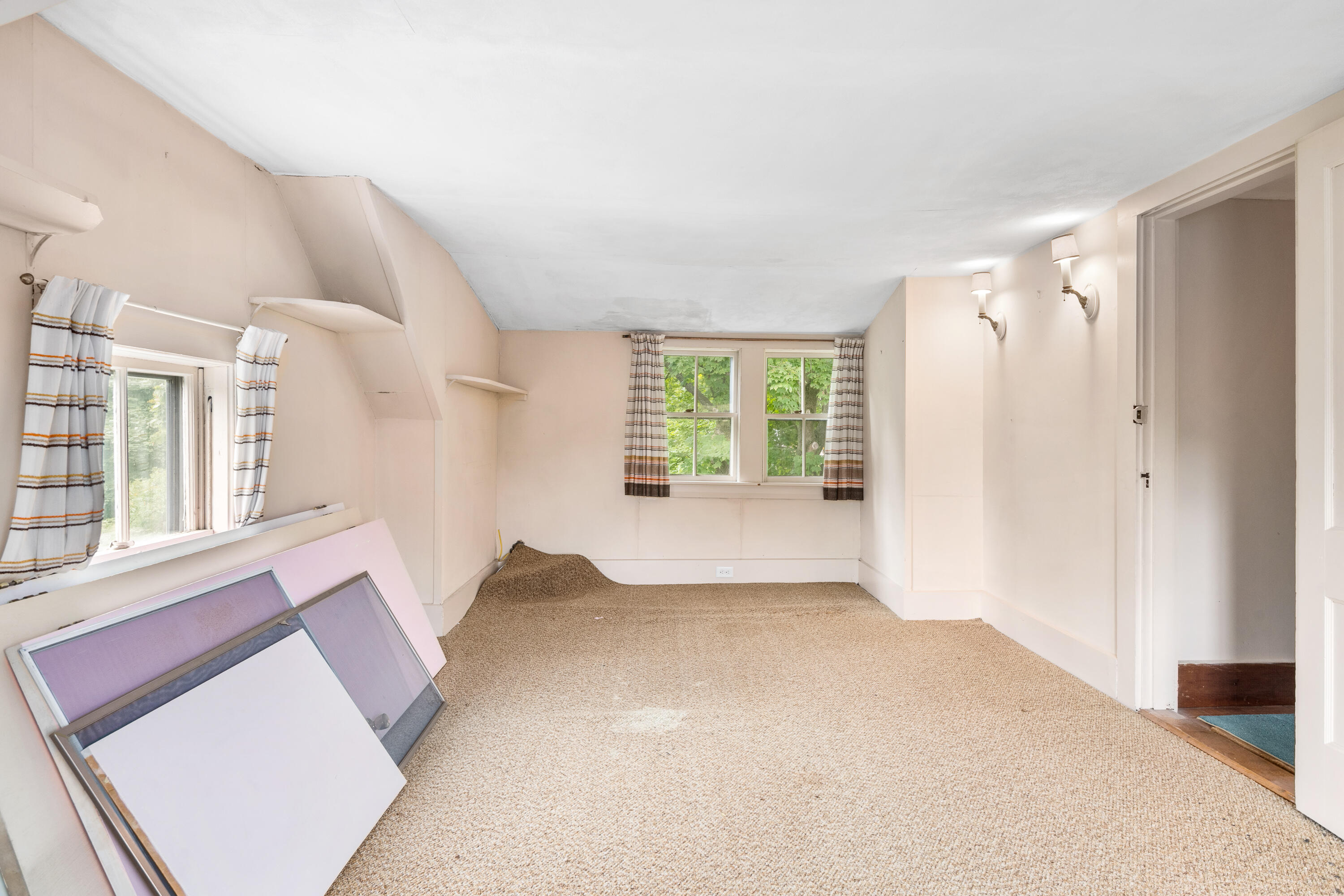 41 Lindsay Road York, ME 03909 - Photo 45 of 45 Attic Room #3