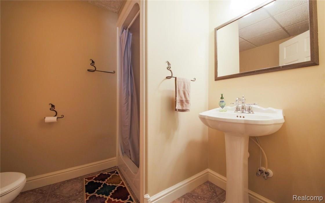 3742 Westphal Road Howell, MI 48843 - Photo 18 of 27 18-photo-web-1680x1050-99579.jpg