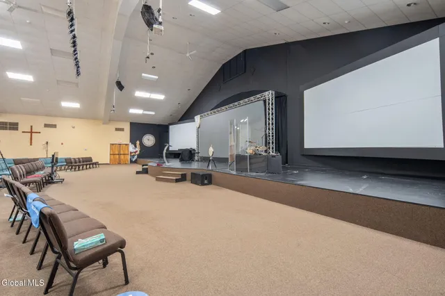 $1,730,000 | 1688 Highway 9, Schodack, NY 12033