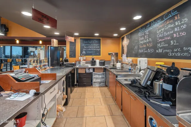 $1,730,000 | 1688 Highway 9, Schodack, NY 12033