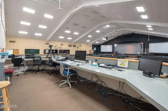 $1,730,000 | 1688 Highway 9, Schodack, NY 12033