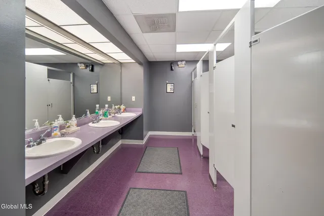 $1,730,000 | 1688 Highway 9, Schodack, NY 12033