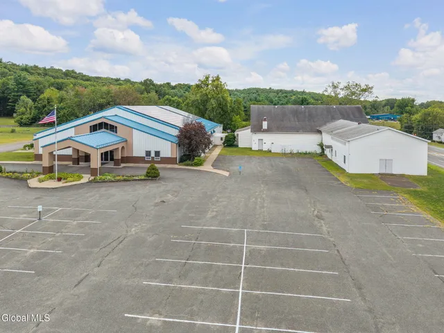 $1,730,000 | 1688 Highway 9, Schodack, NY 12033