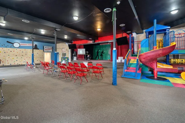 $1,730,000 | 1688 Highway 9, Schodack, NY 12033