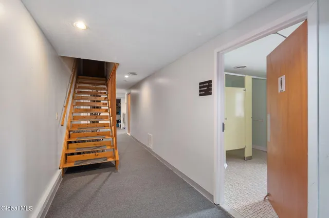 $1,730,000 | 1688 Highway 9, Schodack, NY 12033