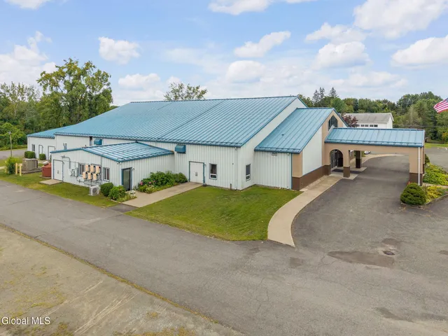 $1,730,000 | 1688 Highway 9, Schodack, NY 12033