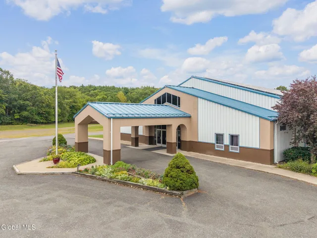 $1,730,000 | 1688 Highway 9, Schodack, NY 12033