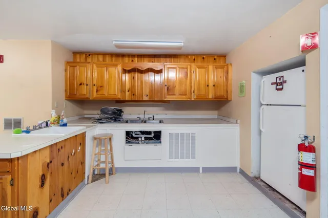 $1,730,000 | 1688 Highway 9, Schodack, NY 12033