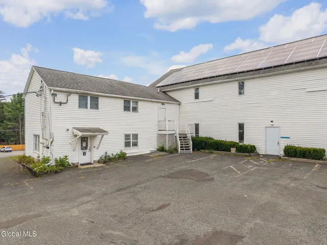 $1,730,000 | 1688 Highway 9, Schodack, NY 12033