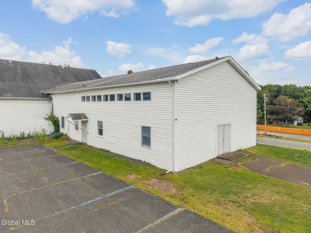 $1,730,000 | 1688 Highway 9, Schodack, NY 12033